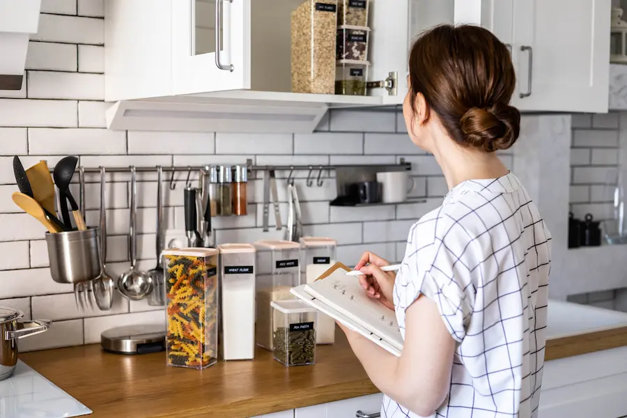 The Art of Organization: Maximize Functionality in Your Small Kitchen